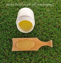 how to make a self-emulsifying scrub