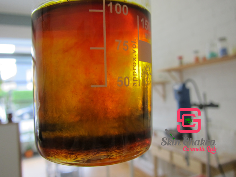 making a herbal oil serum