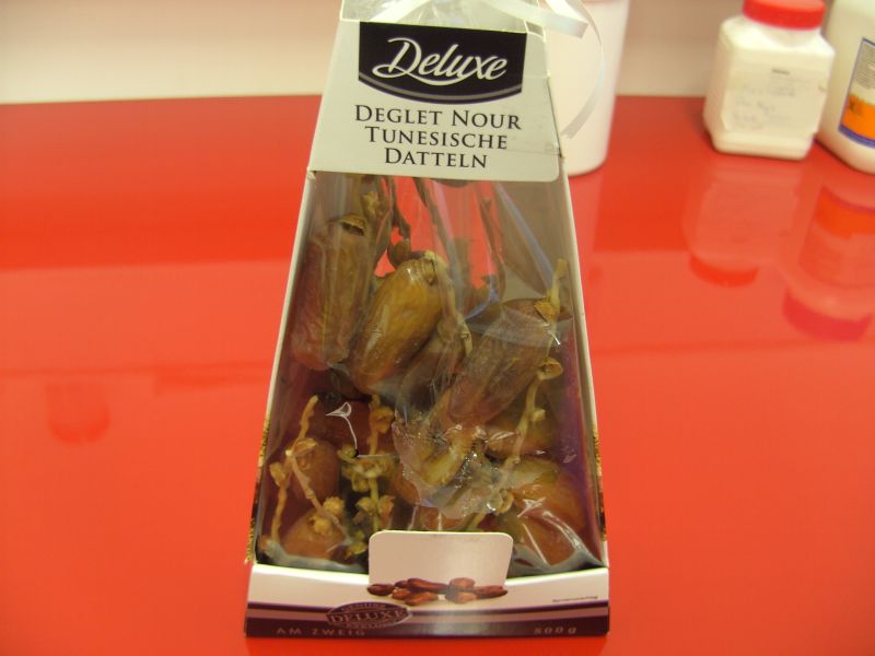 pack of dates
